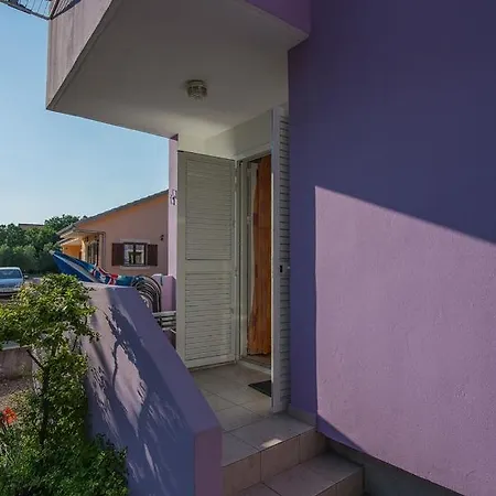 17772b Apartment Starigrad Paklenica