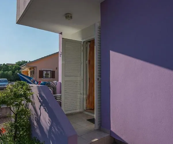 17772b Apartment Starigrad Paklenica